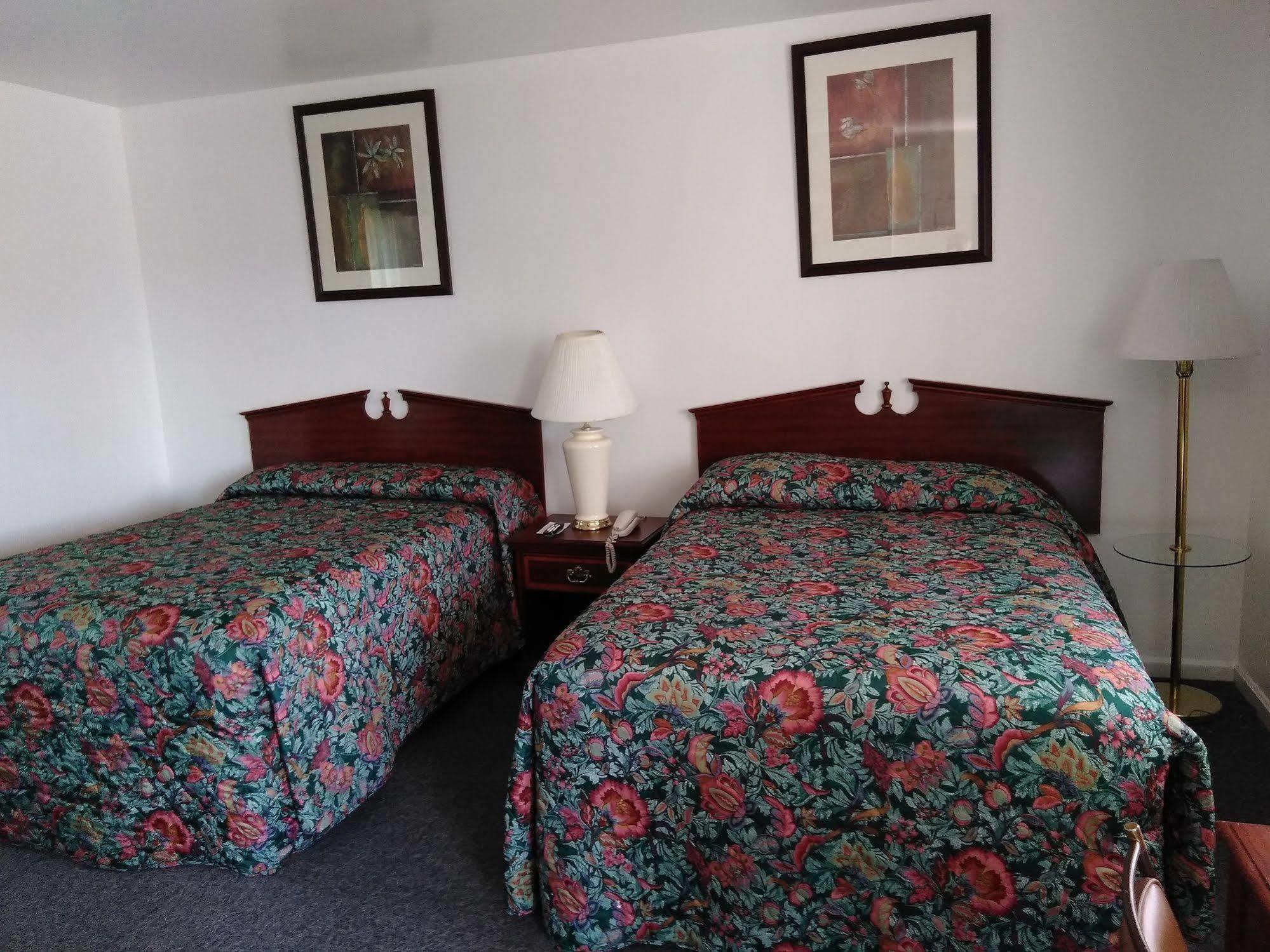 The Cardinal Inn Luray Extérieur photo